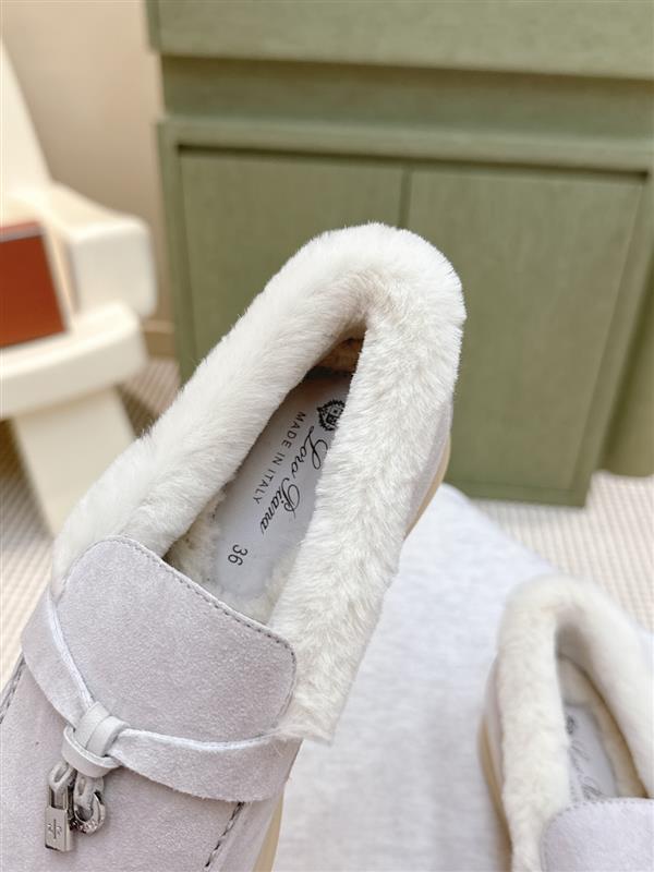 2025126104251186 440